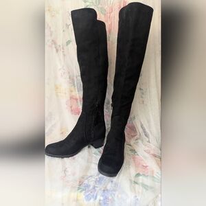 Elegant Black Over-the-Knee Women's Boots By Unisa Size 9M